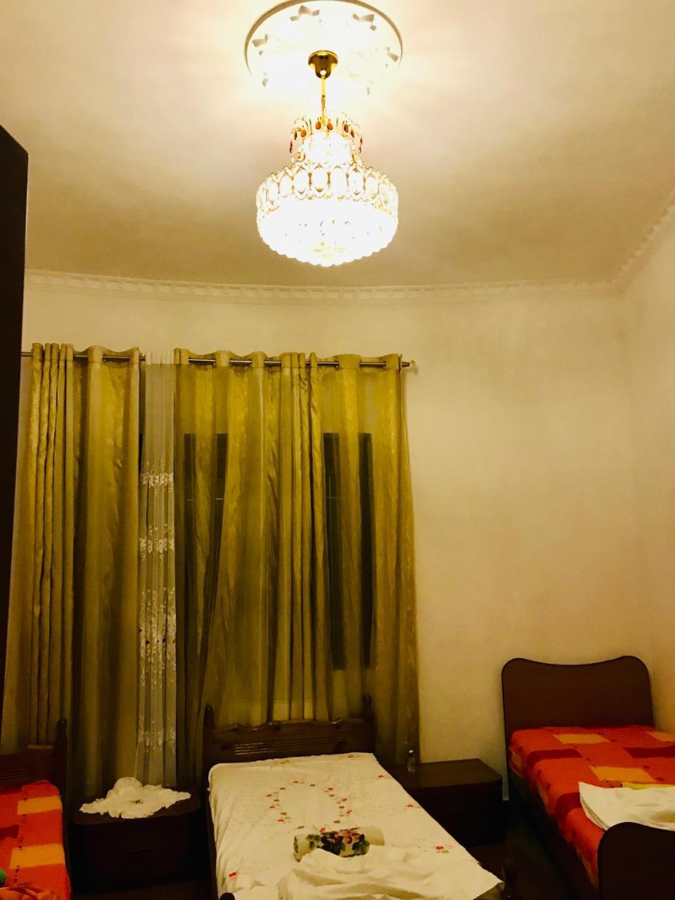 Port Side Rooms Durrës Esterno foto